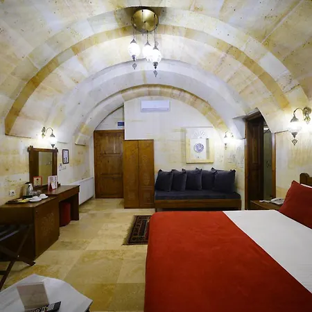 Hotel Balloon Cave