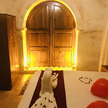 Cappadocia Balloon Cave Hotel 4*