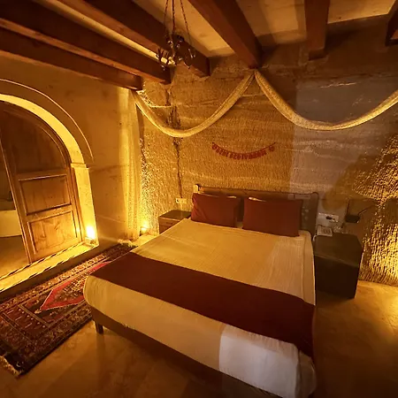 Cappadocia Balloon Cave 4*