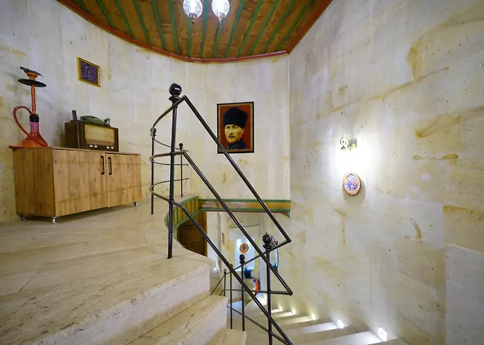 Balloon Cave מלון 4*