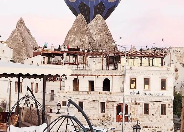 Balloon Cave Hotel Göreme